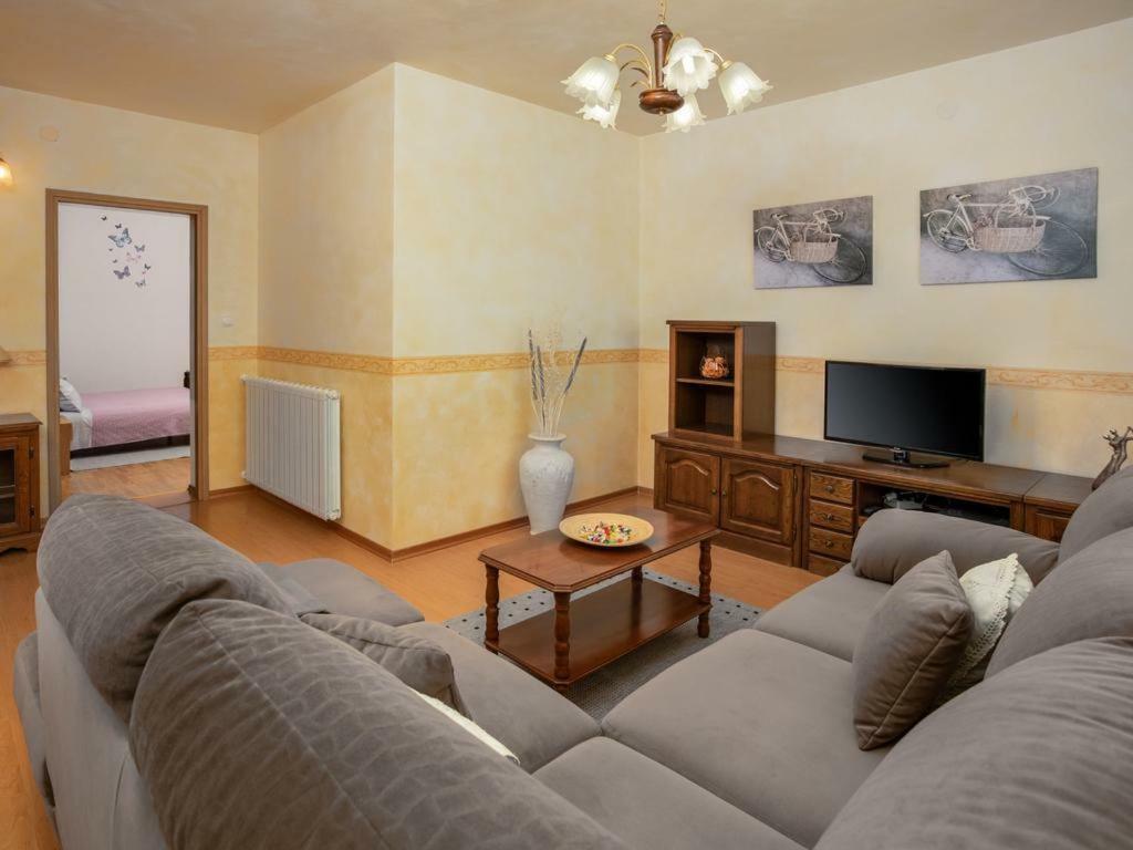 Kuca Legovic Villa Kaštelir Екстериор снимка